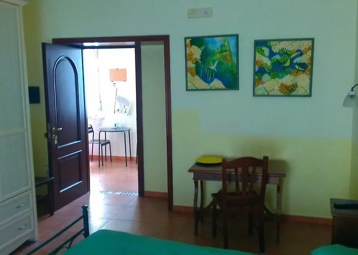 Le Stanze Del Sogno לינה וארוחת בוקר 3*